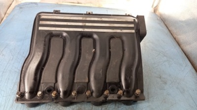 Колектор всмоктуючий bmw e46 2.0d 01r 2245942 фото №1