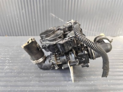 Maserati grecale 2.0 корпус термостата клапан 68312761ad фото №1