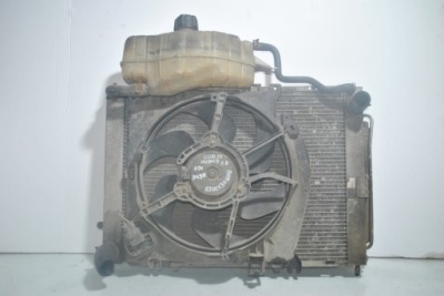 Вентилятор радиатор воды renault clio 3 modus 1.5 8200134606 фото №1