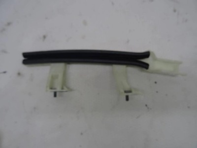 Направляющая стекло левая перед corsa f 9823208180 фото №1