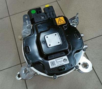 Генератор гибрид wrangler 3.6 usa 68452771ae 05185076ac фото №1