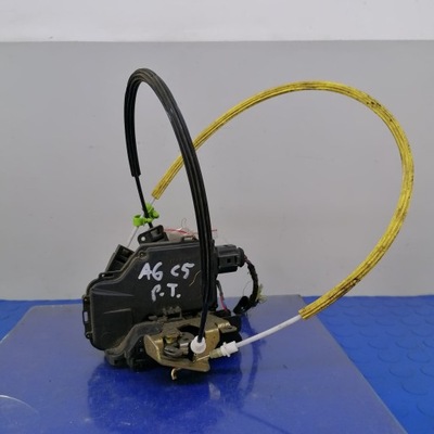 Audi a6 c5 замок двері правий задня 7pin фото №1