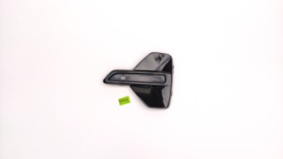 Volvo xc40 recharge lift решётка заглушка бампера правая перед kr168 фото №1