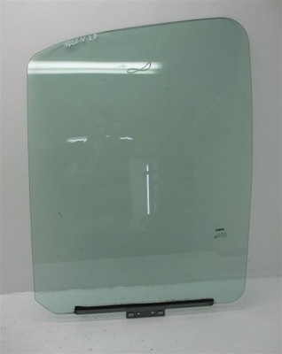 Стекло дверь левый перед iveco daily iv 06-09 фото №1