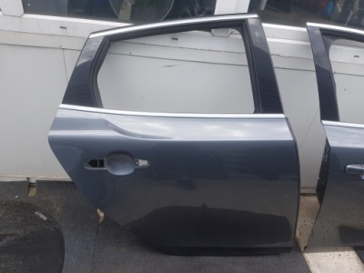 Volvo v40 2 ii 12-19r двері праве задня 455-16 фото №1