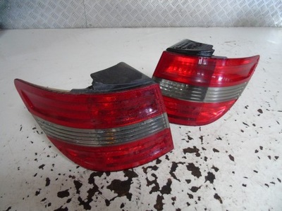 Лампа правый задняя mercedes w245 фото №1