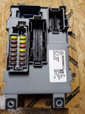 Кузов блок управления fiat 500 usa электрик 68225366ac фото №1