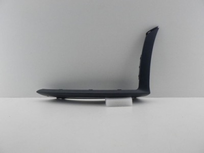 Mercedes cla w 118 amg молдинг бампера передня ліва фото №1