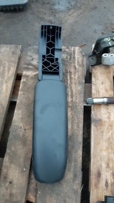 Підлокітник citroen ds3 фото №1