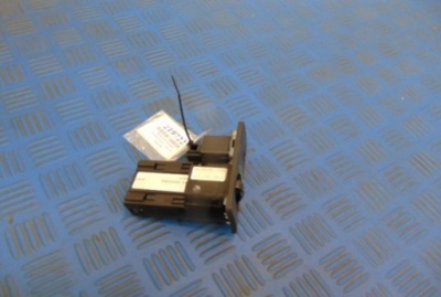 Skoda fabia i выключатель света 242637003 фото №1