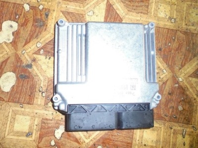 Bmw бортовий комп'ютер 0281017551 dde8512499-01 фото №1