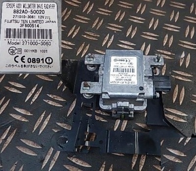 Lexus ls600h ls 600 long блок управления радар задний задняя 882a0-50020 фото №1