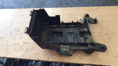 Vw golf v основание аккумулятор фото №1