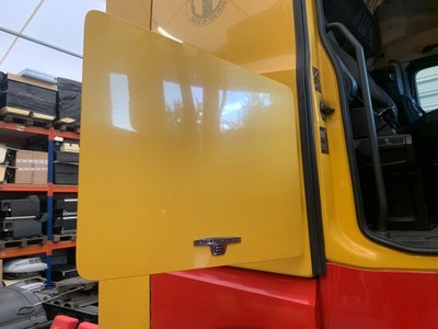 Крышка багажника бардачка дверца mercedes actros mp4 mp 4 фото №1