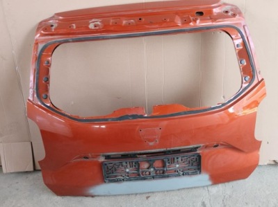 Dacia duster ii lift кришка багажника лак заводський оригінальний номер фото №1