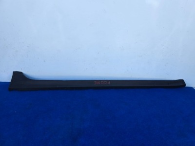 Audi a4 b9 allroad 8w9 права накладка поріг молдинг поріг 8w9853856e dndd1 фото №1