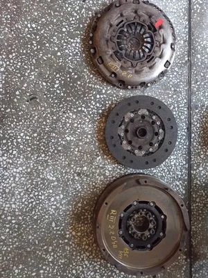 Зчеплення маховик з двома масами притиск luk toyota rav4 iii 2008r фото №1