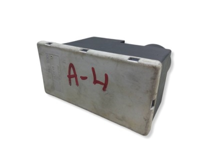 Помпа центрального замка audi a3 8l 8l0862257a фото №1