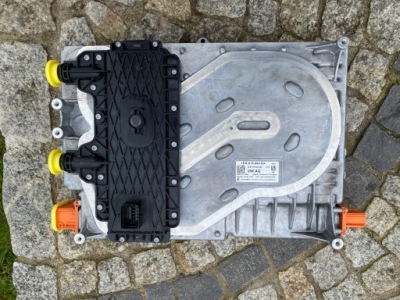 Vw id4 зарядное устройство wysokiego напряжения 1ea915684ea оригинал фото №1