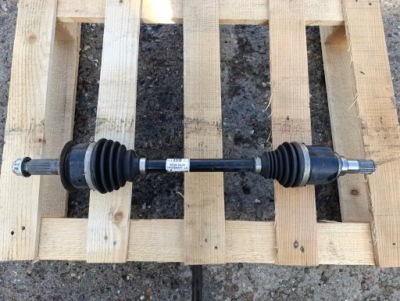 Suzuki swift mk7 передня ліва привідний вал sport 1.6i 44102-70l00 фото №1