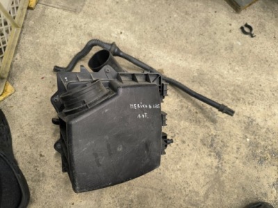 Корпус фильтра воздуха meriva b 1.4 t 13340813 фото №1