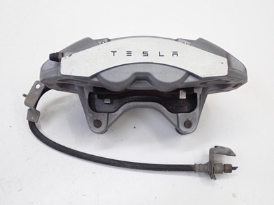 Суппорт тормозной левый перед brembo rwd 1044621-00-f tesla model 3 3d5 22r фото №1