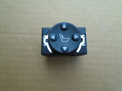 Перемикач поперек правий bmw e60 e87 e90 e70 f11 фото №1