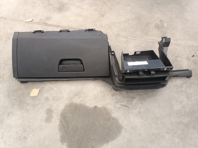 Dodge grand caravan бардачок пасажира нижній фото №1