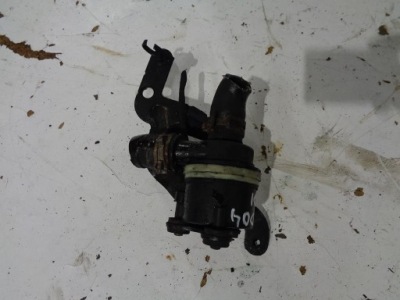 Помпа жидкость 6r0965561a seat toledo iv 4 1.6 tdi фото №1