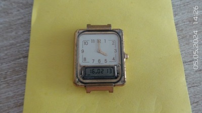 stary zegarek Tissot - Two timer - Ref. D 375.667.COX 1990-1999