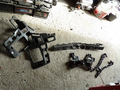 Напрямні задня задні бампера renault talisman kombi фото №1