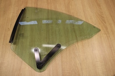 Стекло левый задняя renault megane iii cc cabrio 2011 фото №1