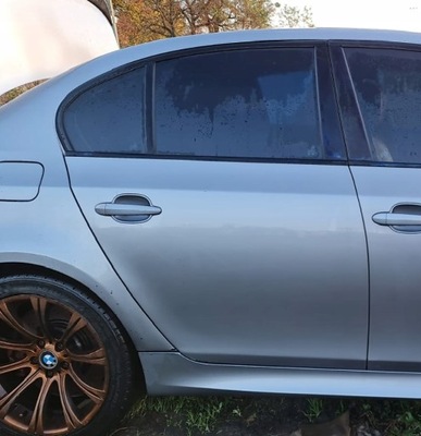 Bmw e60 e61 m5 дверь правый задняя задние sedan a08 фото №1