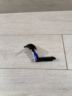 Volvo xc40 кронштейн дверь правый задняя 31479751 фото №1