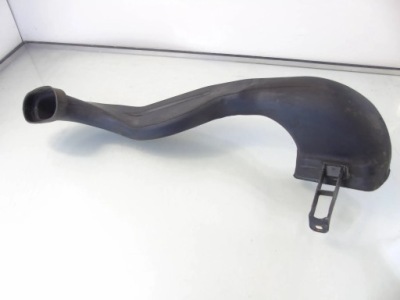 Труба воздухозаборник воздуха opel zafira c 2.0 cdti 13307080 фото №1