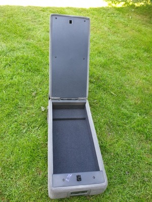 Bmw e32 подлокотник задний сиденье фото №1