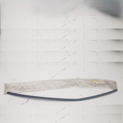 Mercedes slk 170 молдинг nad передняя стекло a1706710303 nowa фото №1