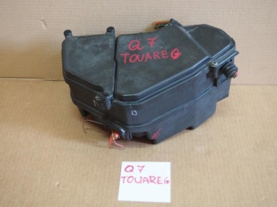 Коробка корпус предохранителей audi q7 vw touareg фото №1
