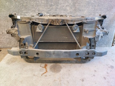 Jeep grand cherokee wk2 передний pas радиатор crd фото №1