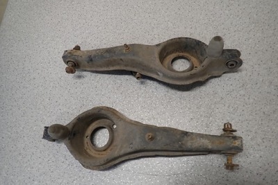 Mazda 3 mazda3 bk 03-08 важіль задня dół фото №1