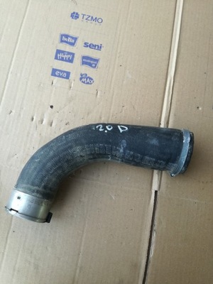 Volvo v40 ii шланг труба воздуха 2.0d d2 фото №1
