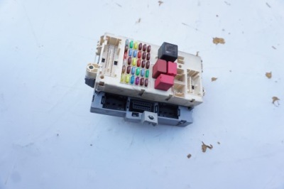 Корпус запобіжників 503440280100 peugeot boxer ii 2 2.2 hdi фото №1