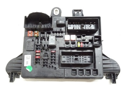 Opel insignia a коробка предохранителей фото №1