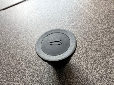 Porsche panamera переключатель кнопка крышки багажника фото №1