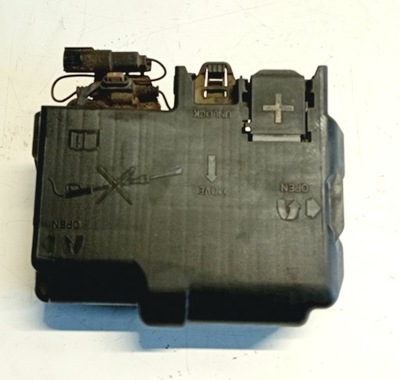 Клема плюсова 39036690 opel corsa e 1.3 cdti фото №1