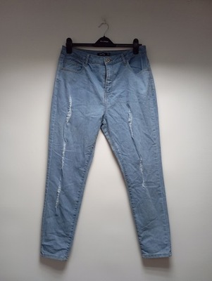 boohoo Spodnie jeansowe z przetarciami 42