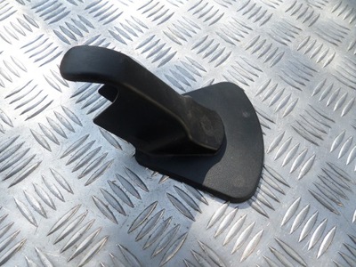 Vw golf vi заглушка кронштейн сиденье задняя 8p0886197 фото №1