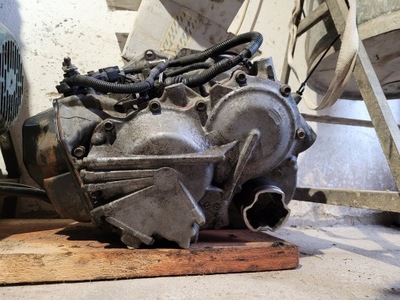 SAAB 93 9-3 II 2.0 T TURBO CAJA DE TRANSMISIÓN 55-51SN  