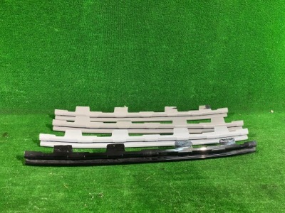 Спойлер бампера перед накладка jaguar e-pace фото №1