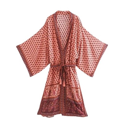 Damska wzorzysta letnia sukienka w stylu kimono